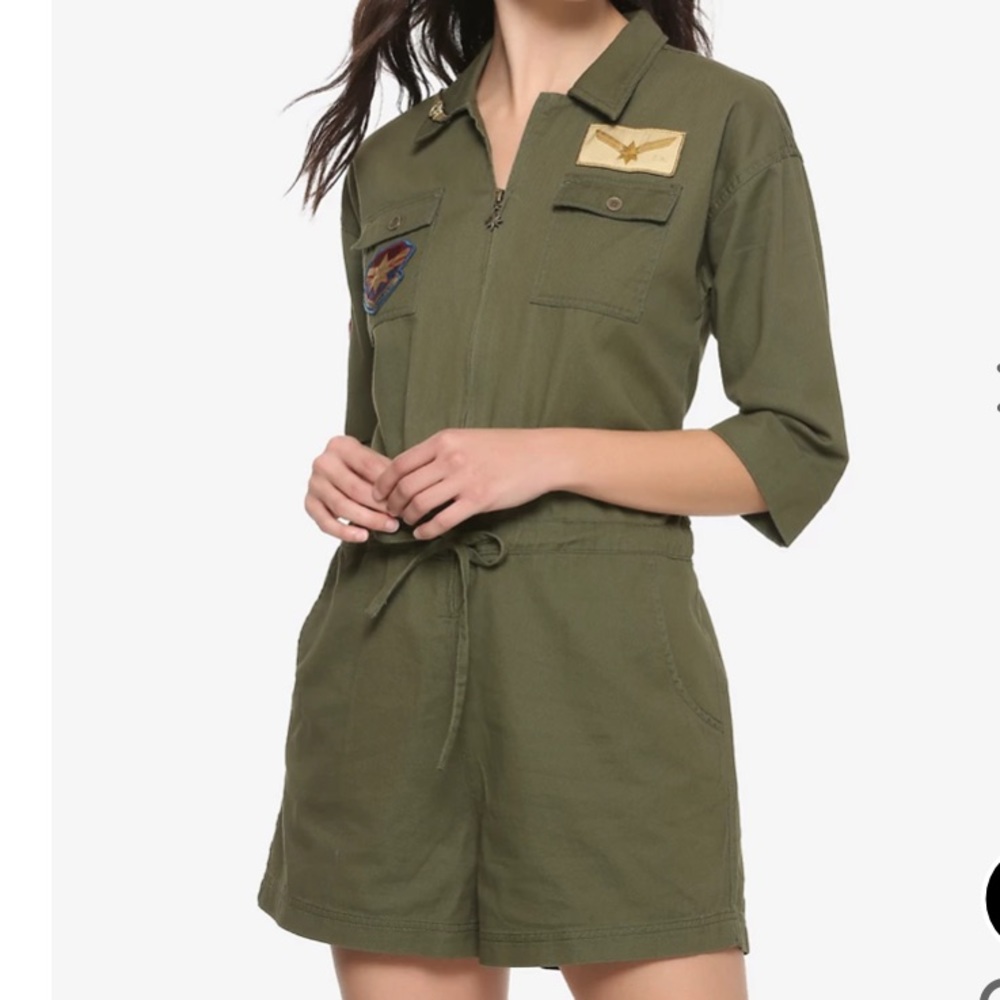 Her Universe Cosplay Marvel Captain Marvel‎ Romper Hot Topic